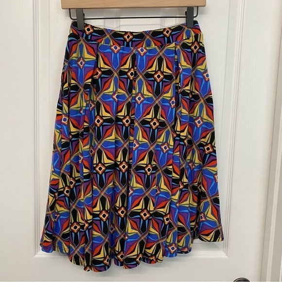 LuLaRoe Madison Skater Skirt with Pockets Retro Small - Picture 10 of 11